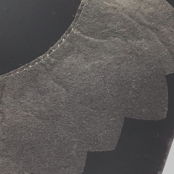 Light Women’s beaded Colar Necklace
For Shirts or Sweaters - Picture 4 of 11